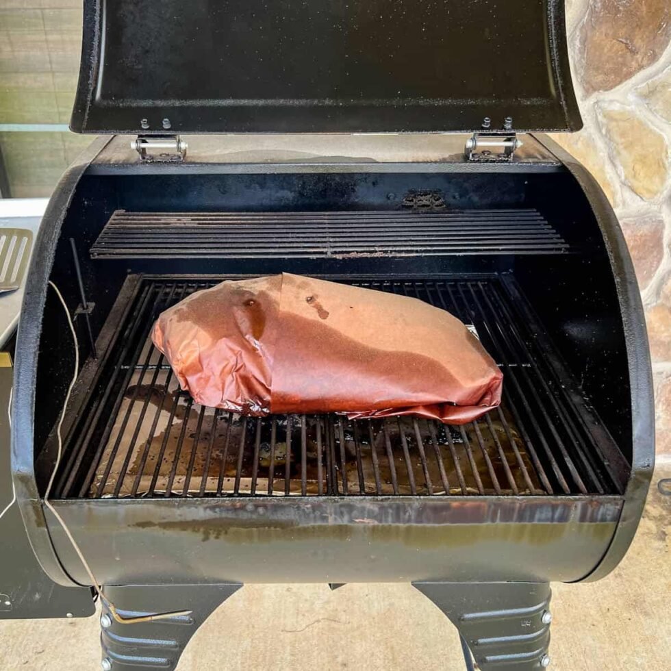 Perfect Temp for Smoking Brisket on Pellet Smoker - Dese Grill